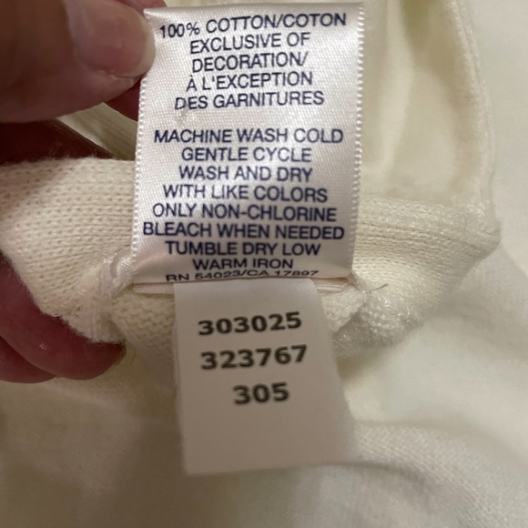 OldNavy Perfect Fit Womens Beige Long Sleeve Button Down Cardigan Sweater - Picture 16 of 16